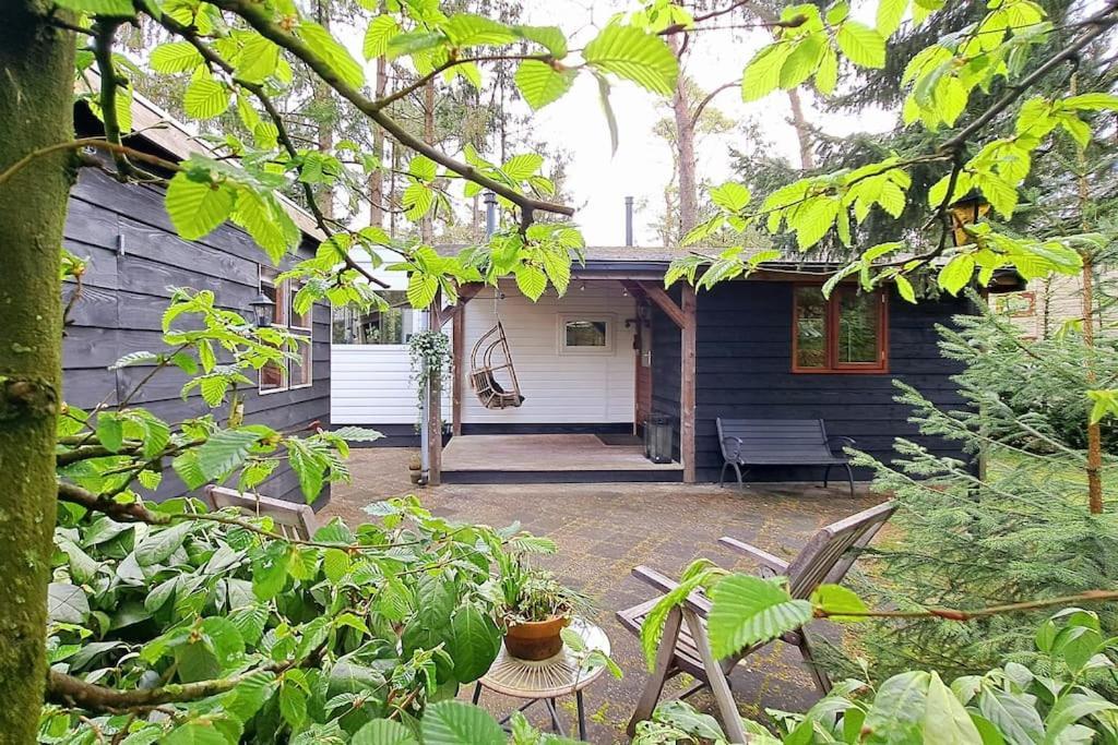 Sfeervol Chalet De Dassenburcht Emst Exterior foto